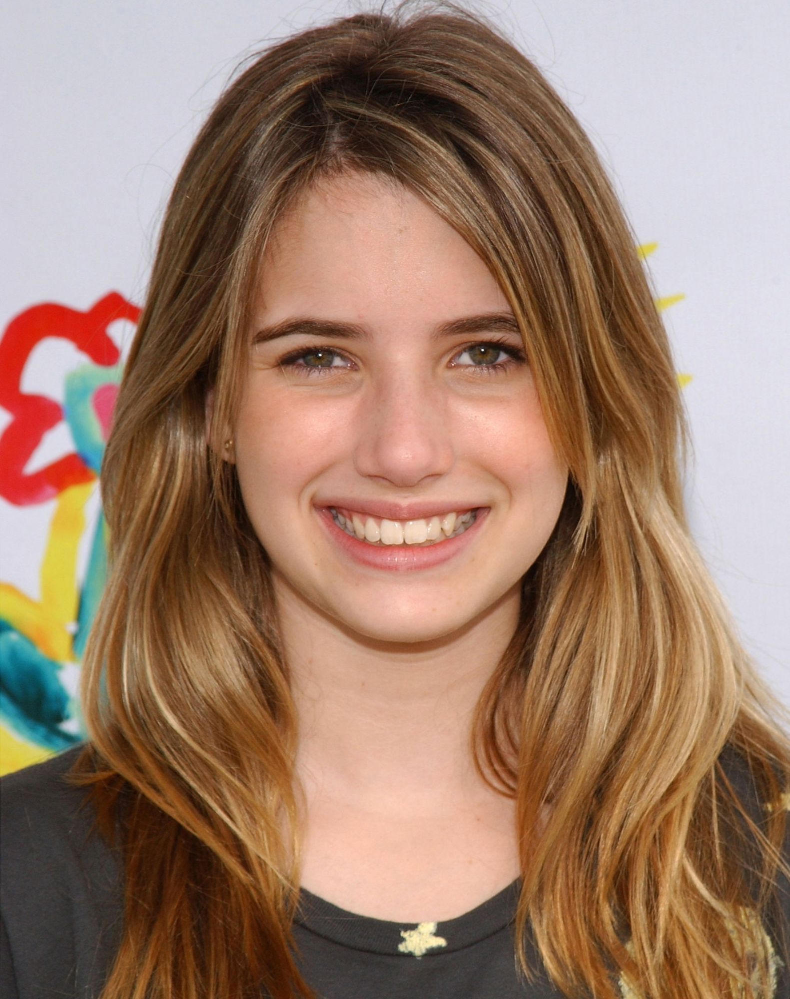 emmarobertsorg014.jpg