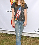 emmarobertsorg002.jpg