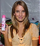emmarobertsorg004.jpg