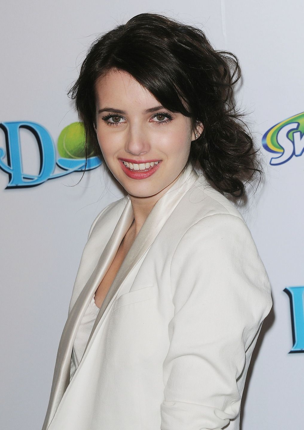 emmarobertsorg013.jpg
