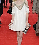 Filename=emmarobertsorg027.jpg
Filesize=145KiB
Dimensions=770x1440
Date added=Dec 13, 2015 emmarobertsorg027.jpg