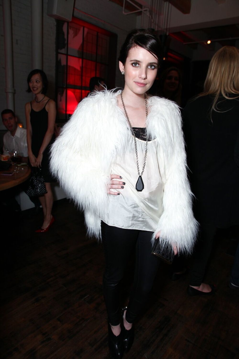 emmarobertsorg016.jpg emmarobertsorg016.jpg
