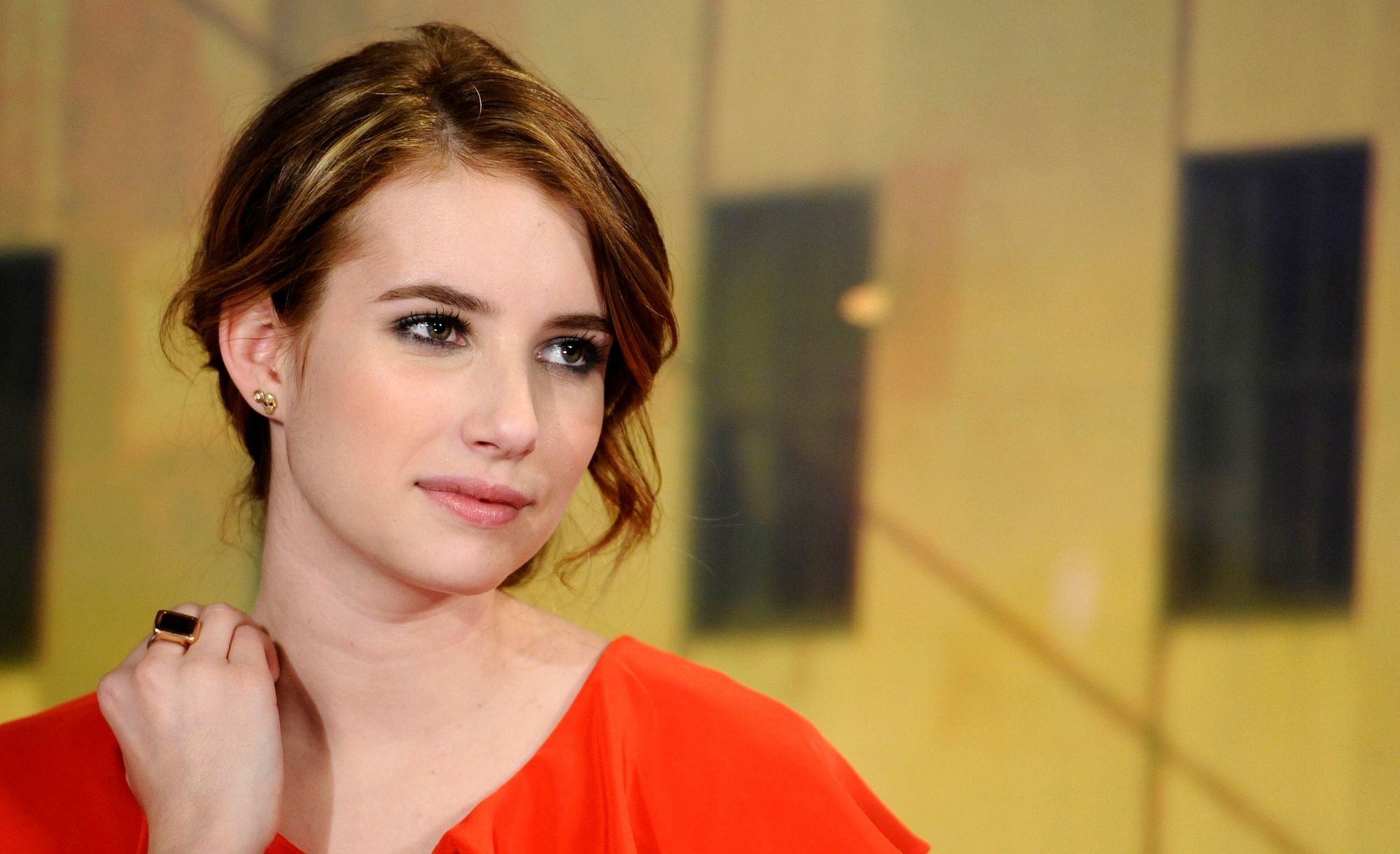 emmarobertsorg015.jpg