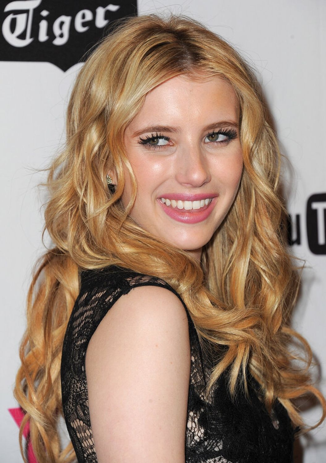 emmarobertsorg012.jpg emmarobertsorg012.jpg