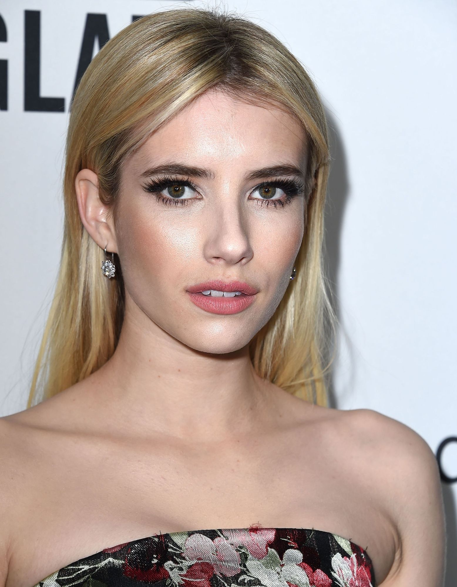emmarobertsorg144.jpg