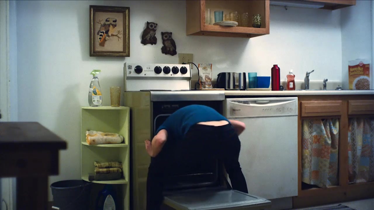 ero_awtrailer024.jpg