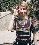 emmarobertsorg007.jpg