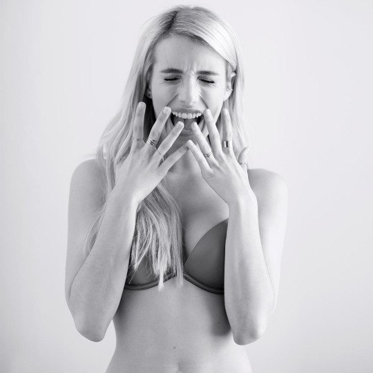 emmarobertsorg021.jpg